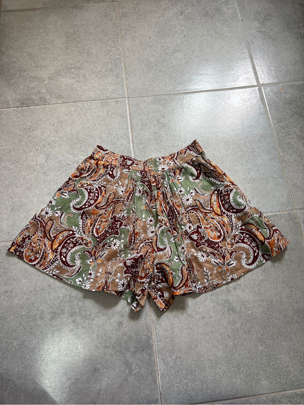 Mango Paisley Print Elastic-Waist Shorts in Olive, Brown & Maroon